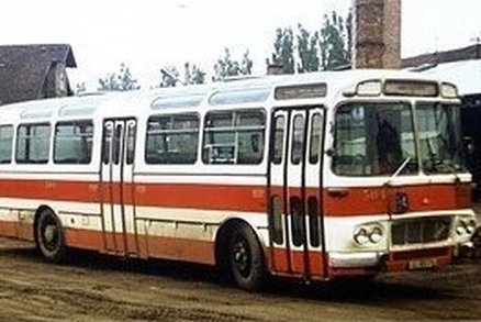 420657_import-karosa-sm-1-autobus-stary-karosa-sm-1-stary-crop